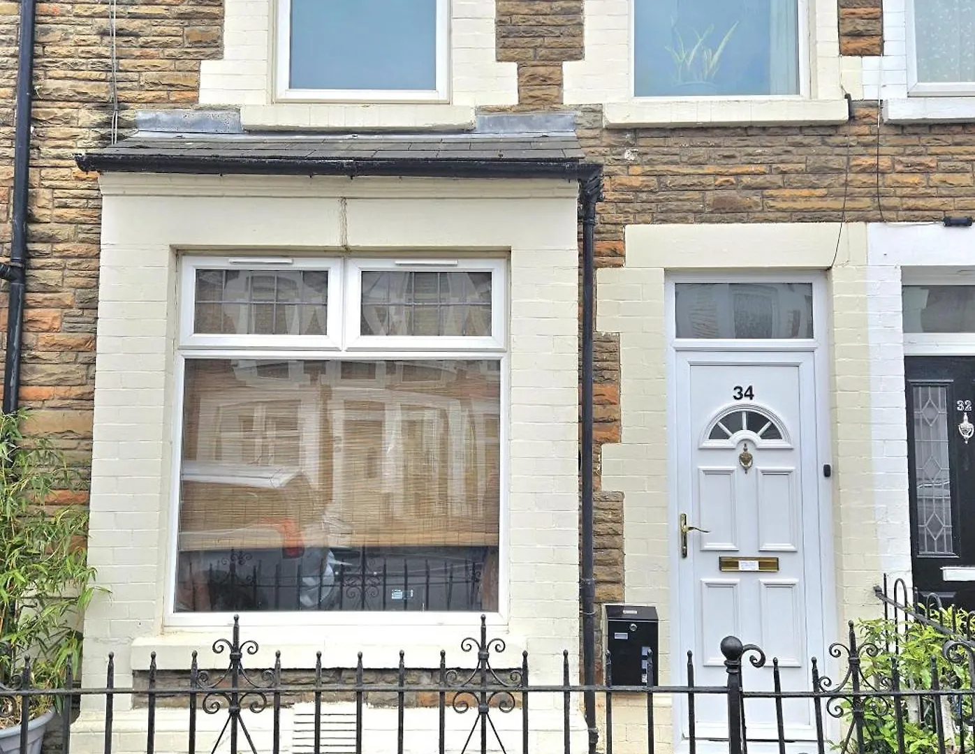 Villa No 34 - Cardiff City Location - Free Parking- Sleeps 6